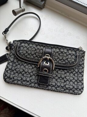 Coach Soho Mini Signature C Jacquard Canvas Leather Wristlet